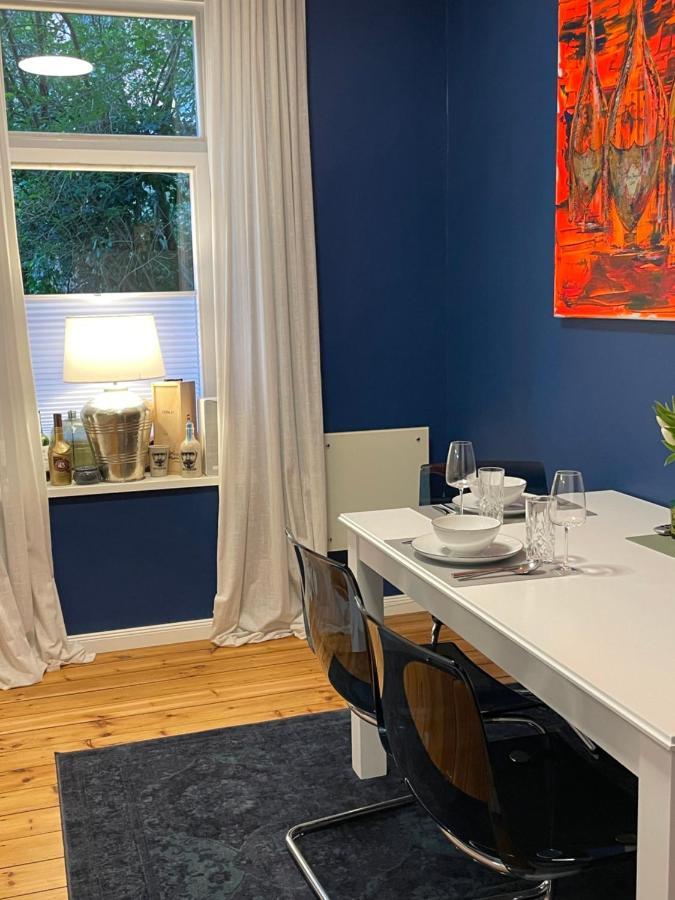 Ferienwohnung Luxus Altbaucharme In Zentraler Lage Kiel Exterior foto